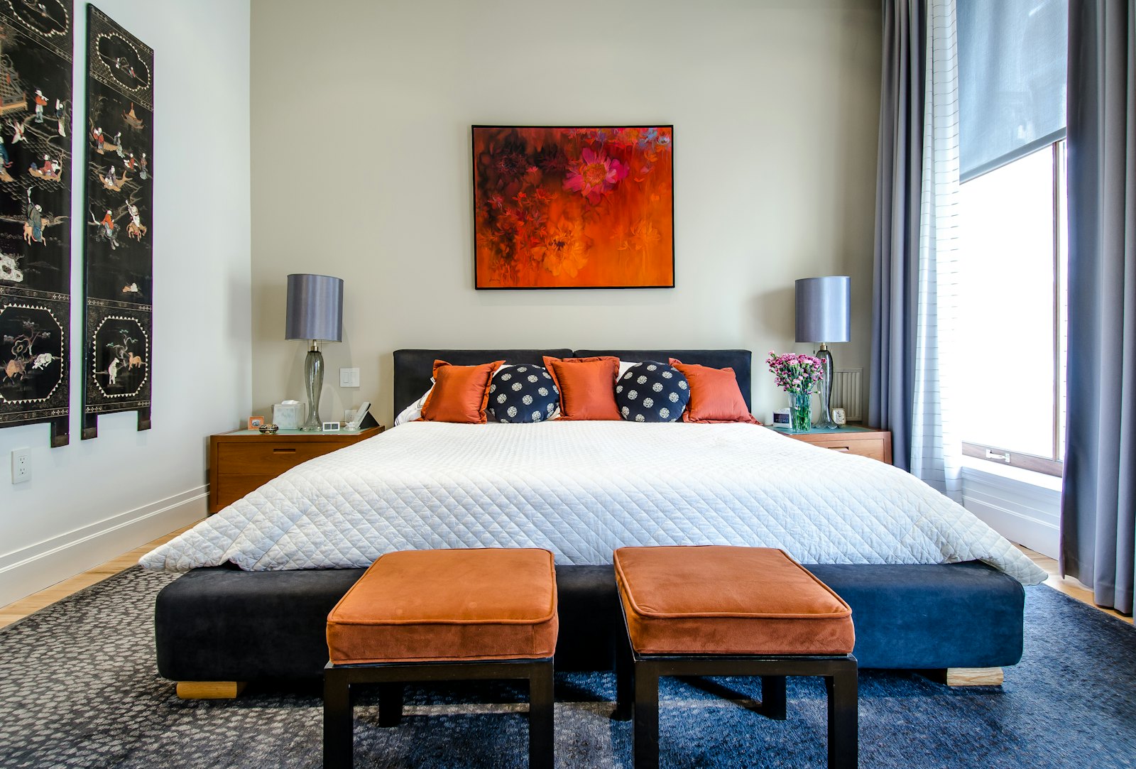 Bold accent bedroom
